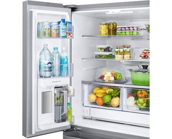 Réfrigérateur trois portes avec porte à deux battants de 33 po, 24,5 pi³. avec Beverage Center™ et pichet d’eau à remplissage automatique Samsung - RF25C5551SR/AA