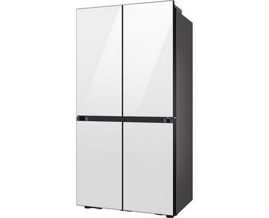 Réfrigérateur quatre portes avec porte à deux battants à profondeur de comptoir Bespoke de 36 po, 22,5 pi³. avec Beverage Center™ Samsung - RF23DB960012AA