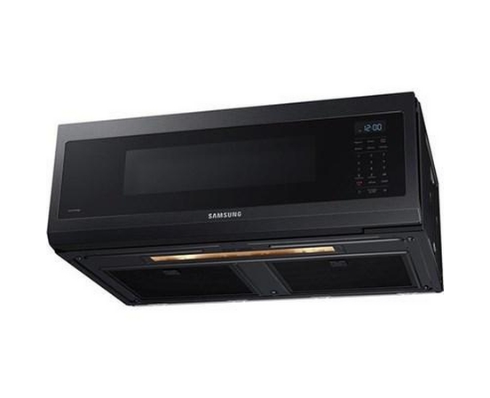 Four à micro-ondes intelligent de 30 po et 1,1 pi³., à hotte intégrée avec Wi-Fi et contrôle vocal Samsung - ME11F7510MT/AC