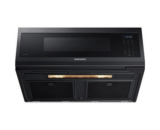 Four à micro-ondes intelligent de 30 po et 1,1 pi³., à hotte intégrée avec Wi-Fi et contrôle vocal Samsung - ME11F7510MT/AC