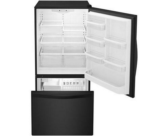 Réfrigérateur à congélateur inférieur de 33 po, 22 pi³ avec machine à glaçons Whirlpool - WRB322DMBB