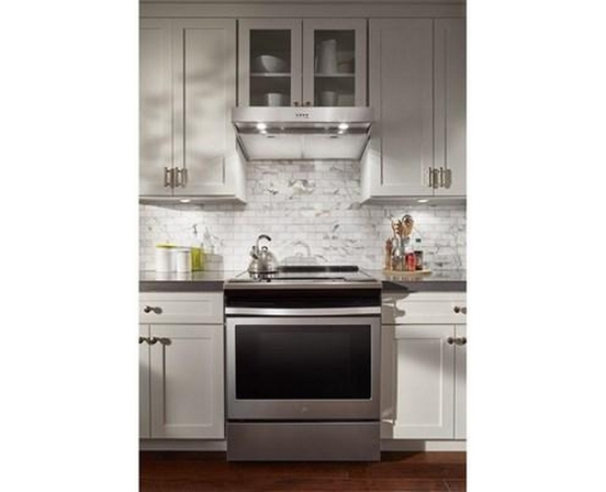 Hotte de cuisinière sous cabinet de 30 po Whirlpool - WVU37UC0FS