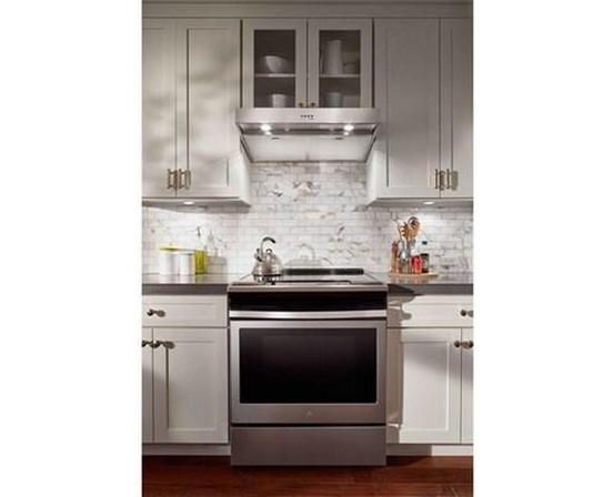 Hotte de cuisinière pour dessous d'armoire de 24 po Whirlpool - WVU37UC4FS