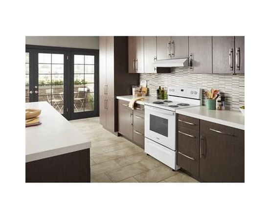 Cuisinière amovible électrique de 30 po., 4,8 pi³ avec technologie four autonettoyant Whirlpool - YWFC315S0JW