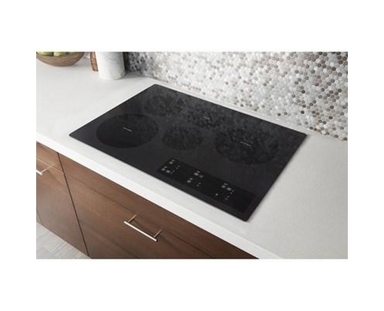 Table de cuisson encastrée électrique de 30 po. avec élément FlexHeat™ Whirlpool - WCE97US0KB