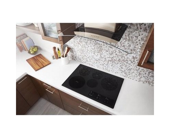 Table de cuisson encastrée électrique de 30 po. avec élément FlexHeat™ Whirlpool - WCE97US0KB