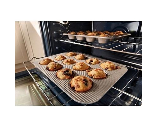 Cuisinière autonome à gaz de 30 po avec technologie Air Fry Whirlpool - WFGS5030RB