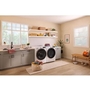 Laveuse à chargement frontal intelligente certifiée ENERGY STAR® avec système de ventilation FreshFlow™ de 5.2 pi cu C.E.I. Whirlpool - WFW5720RW