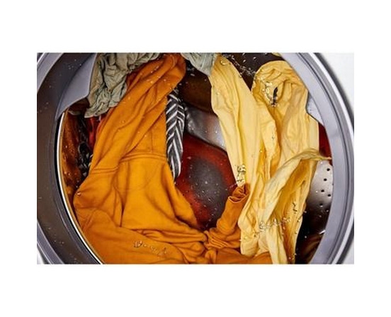 Laveuse à chargement frontal de 5,2 pi³ avec système de ventilation FreshFlow™ Whirlpool - WFW5720RR