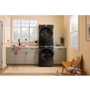 Laveuse à chargement frontal de 5,2 pi³ avec système de ventilation FreshFlow™ Whirlpool - WFW5720RU