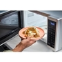 Four à micro-ondes de comptoir de 0,9 pi³. Whirlpool - WMCS3019RS