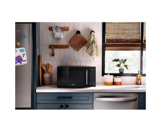 Four à micro-ondes multifonction tout-en-un de 1,0 pi³. Whirlpool - WMCS5522RB