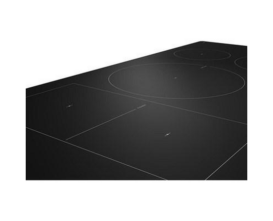 Plaque de cuisson à induction intelligente de 36 po avec technologie Temp Cook™ et revêtement WipeClean™ Whirlpool - WCIT7536SB