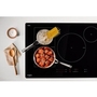 Plaque de cuisson à induction intelligente de 36 po avec technologie Temp Cook™ et revêtement WipeClean™ Whirlpool - WCIT7536SS