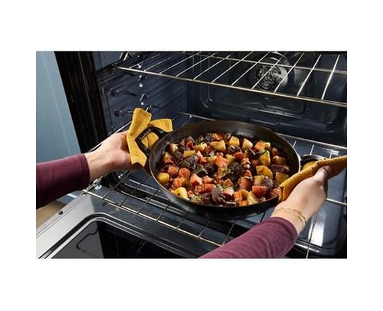 Cuisinière électrique autoportante de 30 po avec technologie de cuisson à air Whirlpool - YWFES7030SW