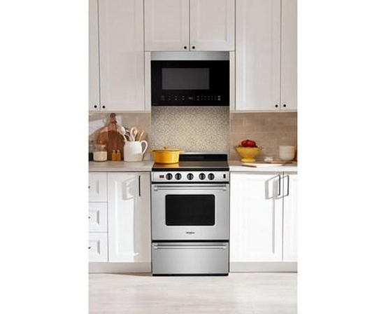Four à micro-ondes à hotte intégrée de 24 po, 1,4 pi³. Whirlpool - UMMS5024SS