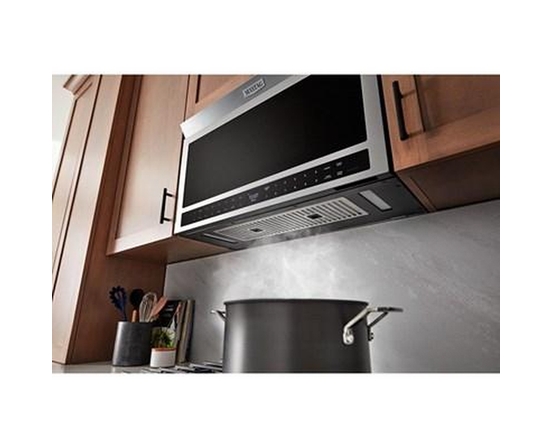 Four à micro-ondes-grilloir à hotte intégrée de 30 po, 1,1 pi³. Maytag - YMMMF8030PZ