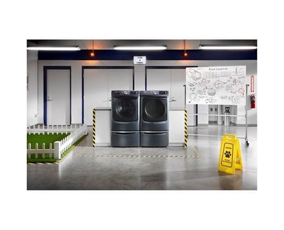 Laveuse à chargement frontal de 5,8 pi³. avec option Pet Pro Maytag - MFW7020RF