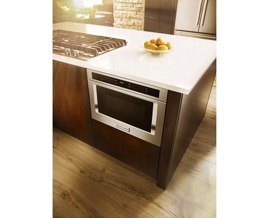 Four à micro-ondes sous le comptoir de 24 po, 1,2 Pi cu. KitchenAid - KMBD104GSS