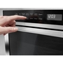 Four à micro-ondes sous le comptoir de 24 po, 1,2 Pi cu. KitchenAid - KMBD104GSS