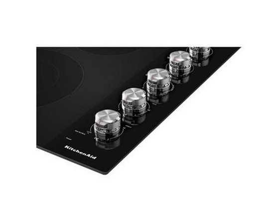 Table de cuissono encastrable électrique de 30 po avec 4 éléments KitchenAid - KCES550HBL