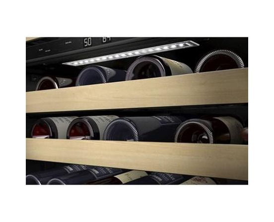 Cellier à vin sous le comptoir de 46 bouteilles avec clayettes à façade en bois à extension complète KitchenAid - KUWR524SPS