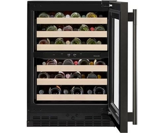 Cellier sous-comptoir de 46 bouteilles avec clayettes à façade en bois à extension complète KitchenAid - KUWR524SBE