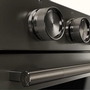 Cuisinière intelligente au gaz encastrable de 30 po avec modes de cuisson à convection et brûleur 2 en 1 KitchenAid - KSGS530SBE