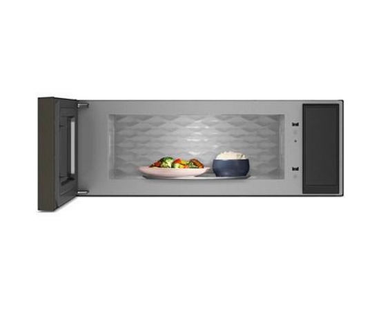 Four à micro-ondes à hotte intégrée de 30 po, 1,1 Pi cu.. KitchenAid - YKMML550RBE
