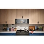 Four à micro-ondes à hotte intégrée de 30 po, 1,1 Pi cu.. KitchenAid - YKMML550RJP