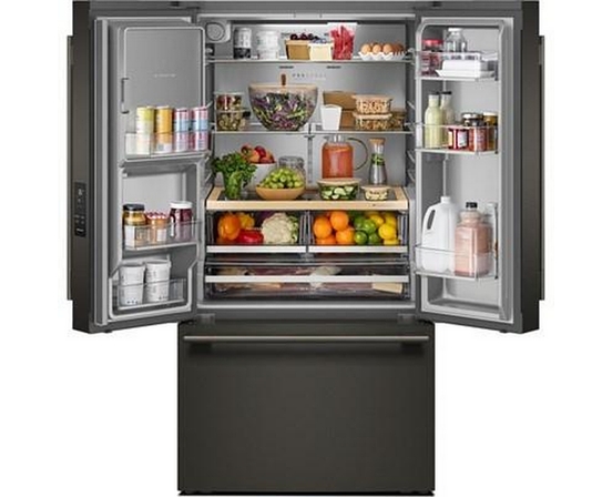 Réfrigérateur trois portes avec porte à deux battants de 36 po avec système distributeur d'eau et de glaçons KitchenAid - KRFF436SBE