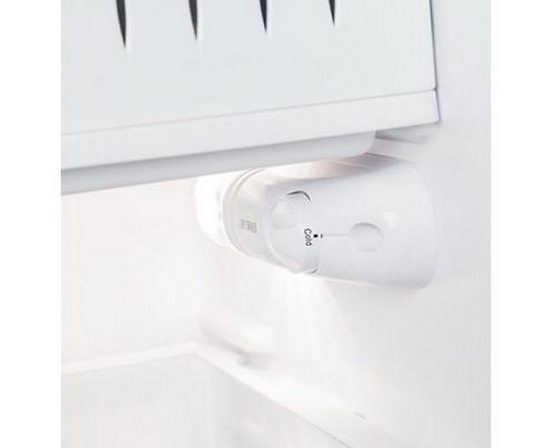 Réfrigérateur compact de 24 po, 5.6 Pi cu. GE - GCE06GSHSB