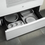 Cuisinière standard électrique de 30 po à surface lisse GE - JCBS630DKWW