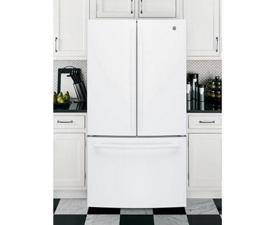 Réfrigérateur trois portes avec porte à deux battants amovible de 36 po, 27 Pi cu. avec distributeur d'eau interne GE - GNE27JGMWW