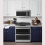 Cuisinière encastrable à gaz de 30 po. avec technologie convection européenne véritable GE - JCGSS86SPSS
