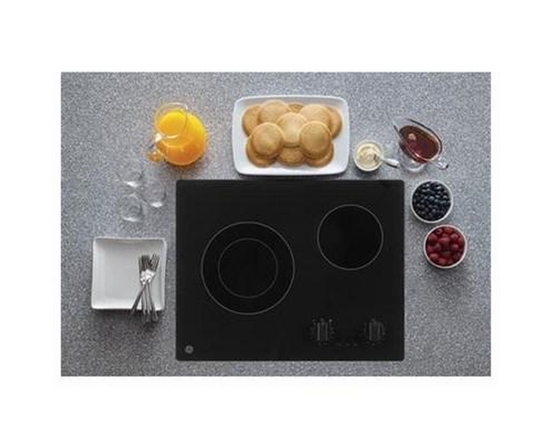 Table de cuisson encastrée électrique de 21 po GE - JP3021DPBB