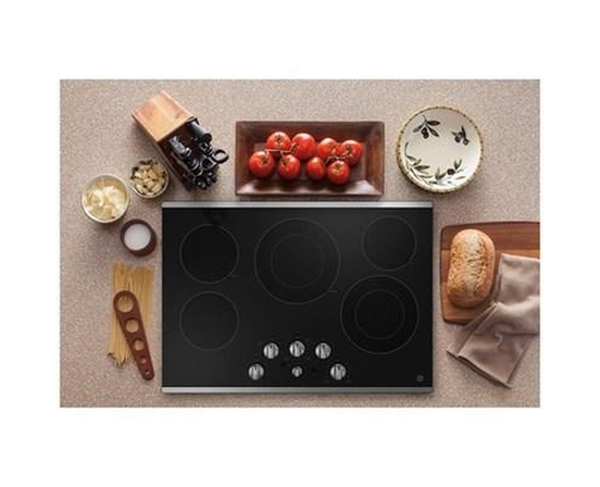 Table de cuisson encastrée électrique de 30 po GE - JEP5030STSS
