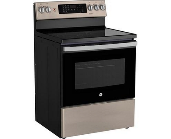 Cuisinière amovible électrique de 30 po avec technologie convection européenne véritable GE - JCB840ETES