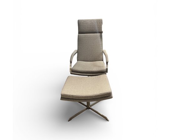 Fauteuil et ottoman KLOC de Kaza