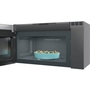 Four à micro-ondes à hotte intégrée de 30 po, 2,1 Pi cu. avec Chef Connect GE Profile - PVM2188SJC