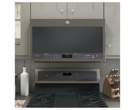 Four à micro-ondes à hotte intégrée de 30 po, 2,1 Pi cu. avec Chef Connect GE Profile - PVM2188SLJC
