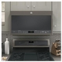 Four à micro-ondes à hotte intégrée de 30 po, 2,1 Pi cu. avec Chef Connect GE Profile - PVM2188SLJC